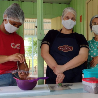 Adolescentes do SCFV - Projeto Elo participam de Oficina de bombom